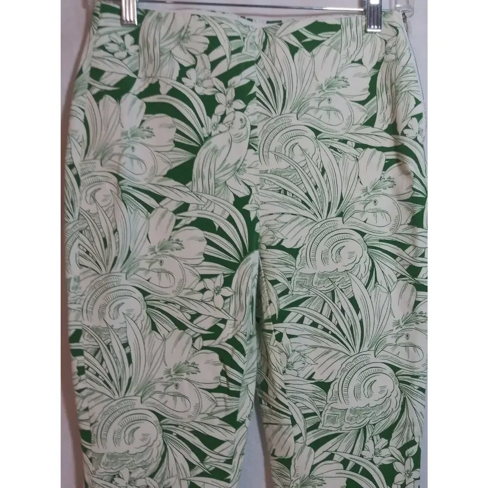 WHBM Green & White Floral Skinny Crop Tropical Bird Vacation Pull On Size 2
